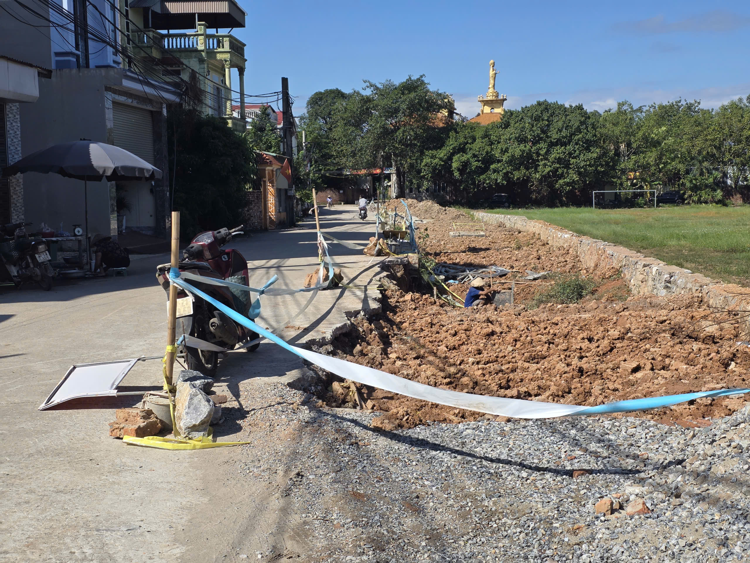 Chính chủ ký gửi bán lô 107m đường rộng 8 9m trục chính Dược thượng Sóc Sơn